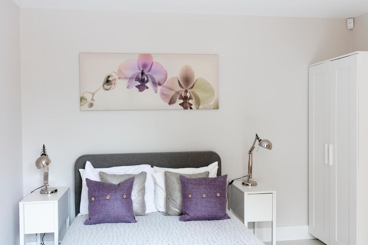 Immaculate Central Windsor Town House With Parking Dış mekan fotoğraf